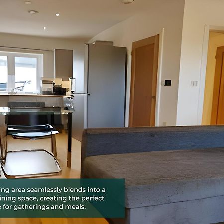 Cliffe Terrace 2Bed 2 Bath Free Parking Space Chatham  Eksteriør billede